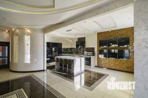 Дом 600м², 3-этажный, на длительный срок,