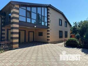 Дом 300м², 2-этажный, посуточно,