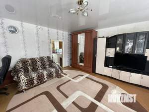 Дом 63м², 2-этажный, участок 9 сот.