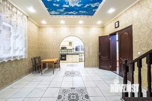 Дом 199м², 2-этажный, участок 4 сот.