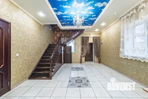 Дом 199м², 2-этажный, участок 4 сот.