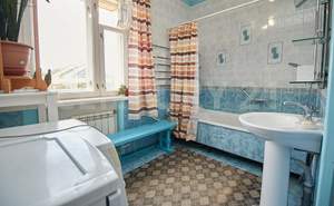 Дом 294м², 4-этажный, участок 9 сот.