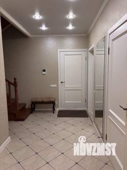 Дом 190м², 2-этажный, участок 5 сот.