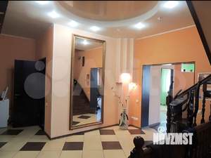 Коттедж 240м², 2-этажный, участок 7 сот.