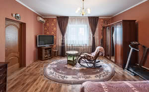 Дом 131м², 2-этажный, участок 4 сот.