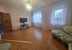 Дом 296м², 2-этажный, участок 6 сот.