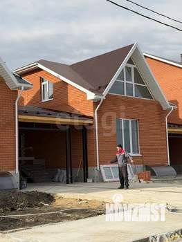 Дом 197м², 2-этажный, участок 4 сот.