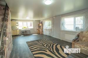 Дом 93м², 2-этажный, участок 4 сот.