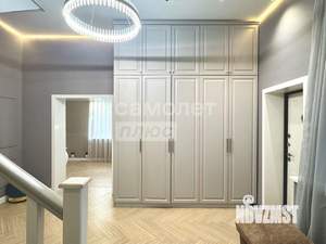 Коттедж 215м², 2-этажный, участок 6 сот.