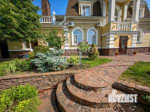 Коттедж 308м², 3-этажный, участок 22 сот.