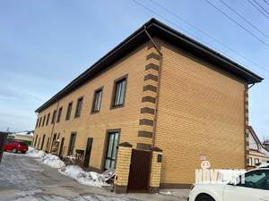 Таунхаус 180м², 3-этажный, участок 11 сот.