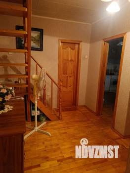 Дом 96м², 2-этажный, участок 6 сот.