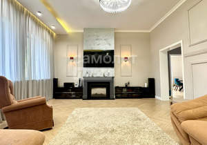 Дом 215м², 2-этажный, участок 6 сот.