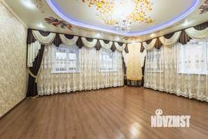 Дом 199м², 2-этажный, участок 4 сот.