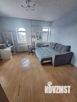 Дом 295м², 2-этажный, участок 6 сот.