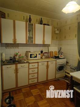 Дом 96м², 2-этажный, участок 6 сот.