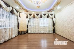 Дом 199м², 2-этажный, участок 4 сот.