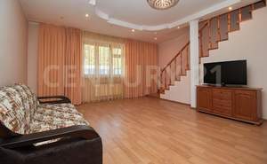 Дом 250м², 2-этажный, участок 6 сот.