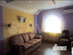 Коттедж 240м², 2-этажный, участок 7 сот.