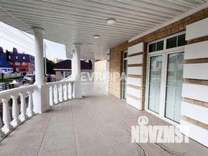 Дом 740м², 3-этажный, участок 8 сот.