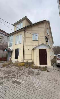 Дом 115м², 2-этажный, участок 4 сот.