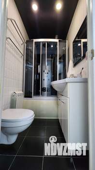 Дом 100м², 2-этажный, участок 3 сот.