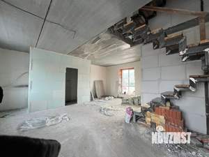 Таунхаус 180м², 3-этажный, участок 11 сот.