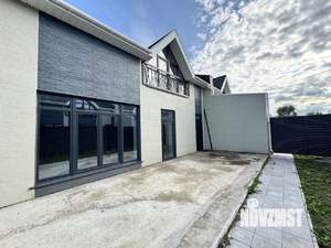 Таунхаус 250м², 2-этажный, участок 3 сот.