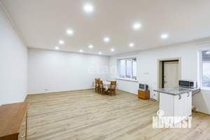 Дом 197м², 2-этажный, участок 3 сот.