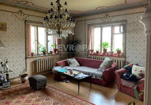 Дом 602м², 3-этажный, участок 12 сот.