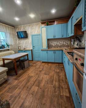 Дом 94м², 2-этажный, участок 10 сот.