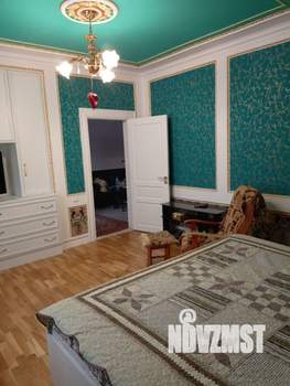 Дом 256м², 2-этажный, участок 8 сот.