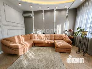 Коттедж 215м², 2-этажный, участок 6 сот.