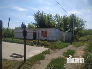 Дом 100м², 2-этажный, участок 3 сот.