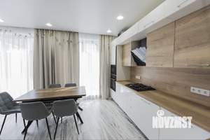 Дом 120м², 2-этажный, участок 3 сот.