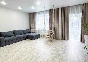 Дом 192м², 2-этажный, участок 6 сот.