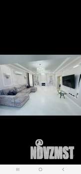 Коттедж 240м², 2-этажный, участок 9 сот.