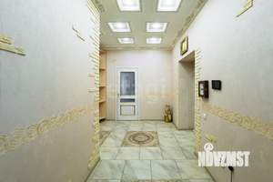 Дом 366м&sup2;, 2-этажный, на длительный срок, 