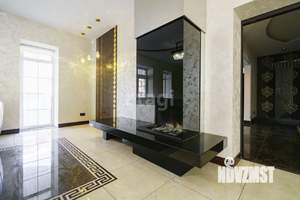 Дом 600м&sup2;, 3-этажный, на длительный срок, 