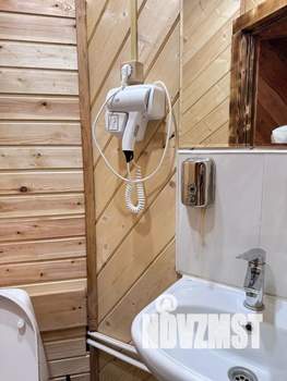 Дом 301м&sup2;, 3-этажный, посуточно, 