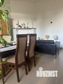 Коттедж 300м&sup2;, 1-этажный, на длительный срок, 