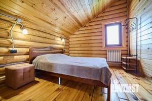 Дом 220м&sup2;, 2-этажный, посуточно, 