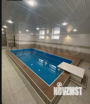 Дом 300м&sup2;, 3-этажный, посуточно, 