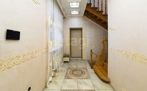 Дом 366м², 2-этажный, на длительный срок, 