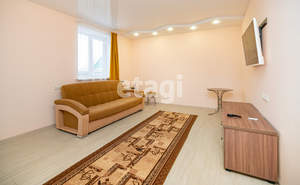 Дом 200м², 2-этажный, на длительный срок, 