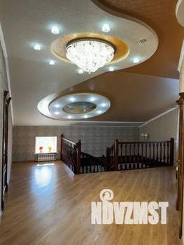 Дом 300м&sup2;, 2-этажный, посуточно, 