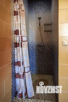 Дом 120м&sup2;, 3-этажный, посуточно, 