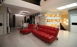 Дом 400м&sup2;, 2-этажный, на длительный срок, 