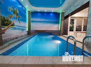 Дом 240м&sup2;, 2-этажный, посуточно, 