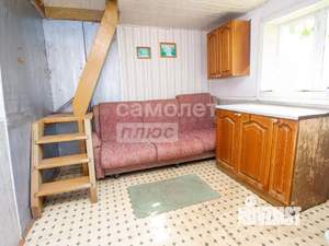 Дом 24м&sup2;, 2-этажный, участок 6 сот.  